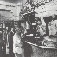 Reparto macelleria della cooperazione bolognese (anni Venti).
