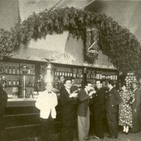 Quinta festa nazionale dell’uva. Alcune delle più caratteristiche vetrine del centro, in «Il Comune di Bologna, rivista mensile del Comune», settembre 1934, Biblioteca dell'Archiginnasio, Bologna